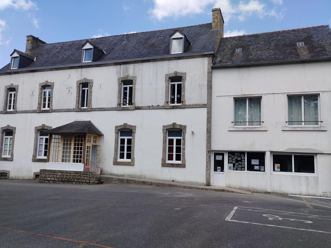 LANGONNET ancienne école 396 M2 2