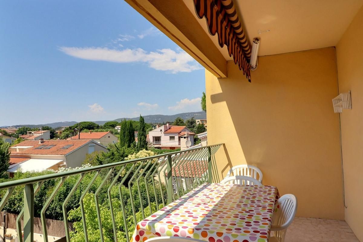 LES LONES Appartement Six Fours Les Lones 3 pièce(s) 67 m2 3