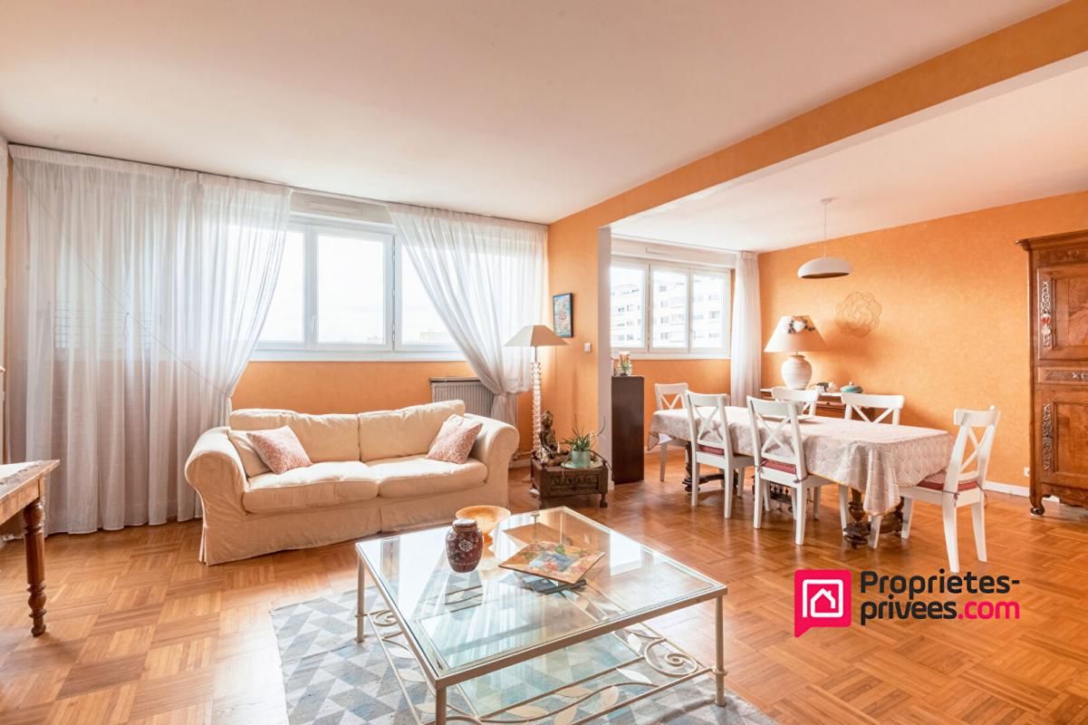 CALUIRE-ET-CUIRE CALUIRE ET CUIRE APPARTEMENT 131 M2 AVEC VUE IMPRENABLE 2
