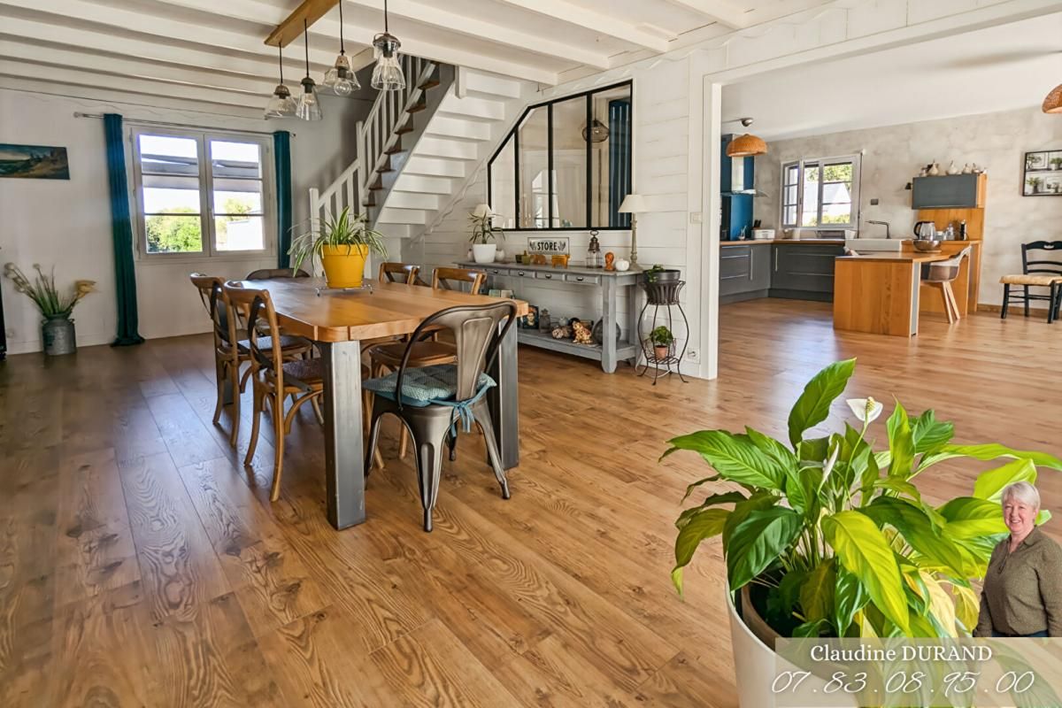 Maison 8 pièce(s) 165.91 m2