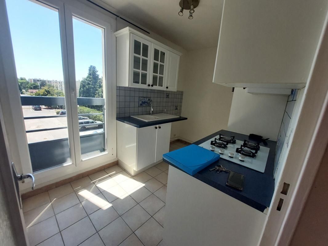 MARIGNANE Appartements - T3 de 60 m² - résidence la Signore 2