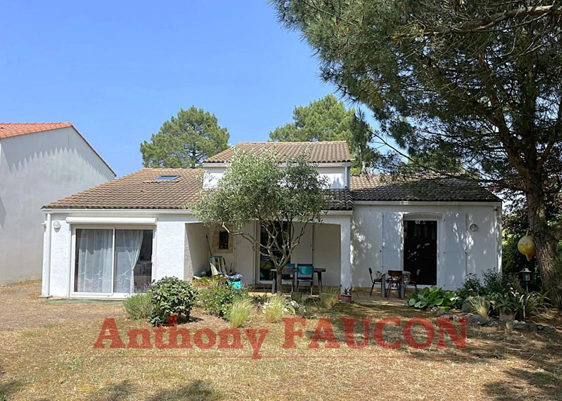 L'AIGUILLON-SUR-MER Maison L Aiguillon La Presqu Ile 5 pièce(s) 95 m2 1