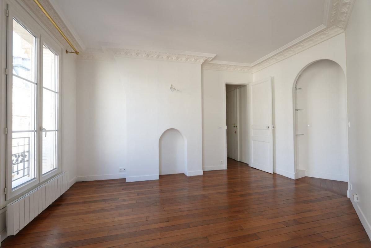 PARIS-15E-ARRONDISSEMENT Appartement 2 pièces 41 m2 2