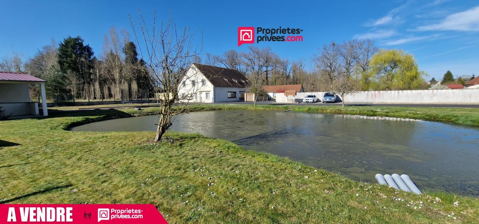 NOYERS-SUR-CHER Maison 310 m² - 11 pièces dont 9 chambres - terrain 2561m² Noyers Sur Cher 1