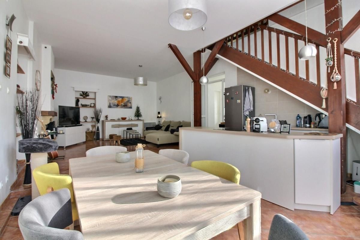 AIX-LES-BAINS Maison de ville, Aix Les Bains,159 m2 3