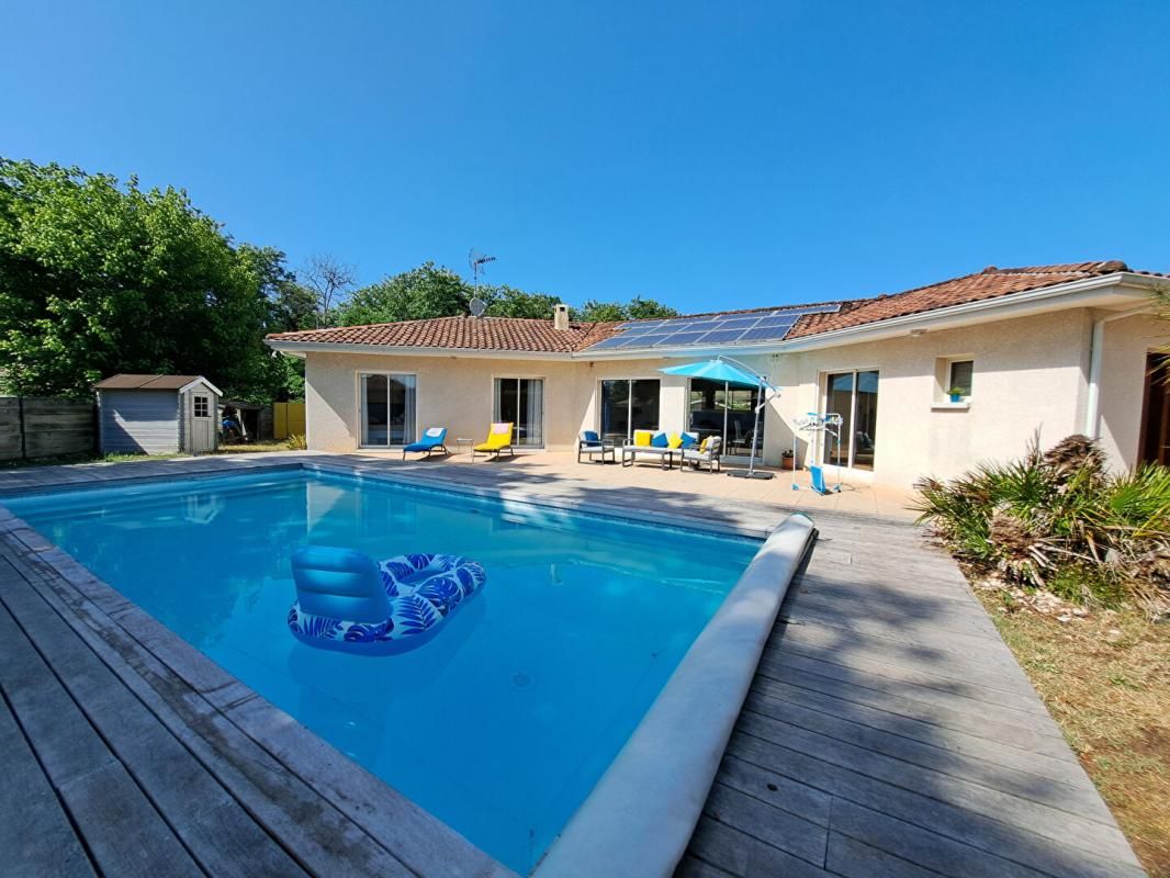 SAINT-PIERRE-DU-MONT Maison Saint Pierre Du Mont 170 m2 2