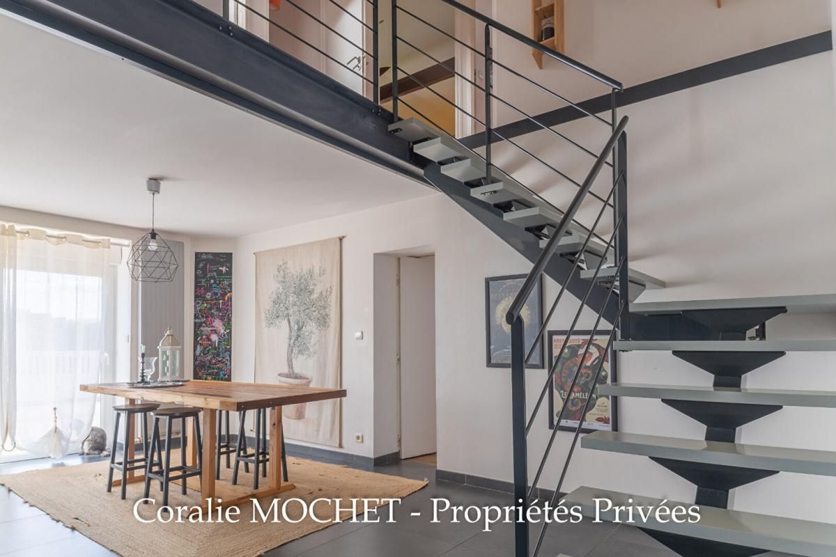 SAINT-PHILBERT-DE-GRAND-LIEU Grande Maison -154 M2 -à Saint-Philbert-de-Grand-Lieu 1