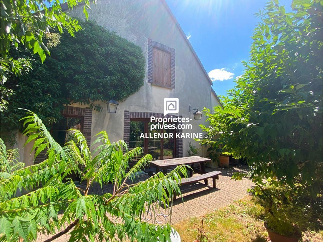 BRANNAY Maison Brannay 11 pièce(s) 220 m2 1