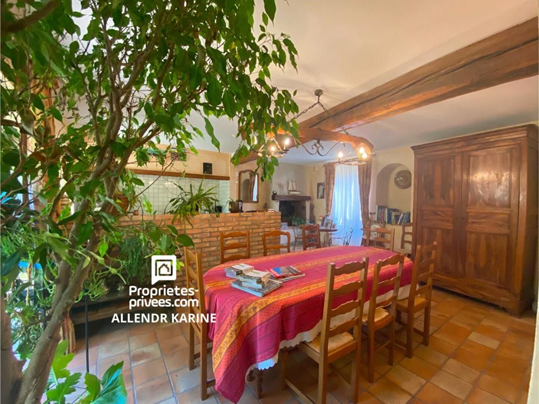 BRANNAY Maison Brannay 11 pièce(s) 220 m2 4