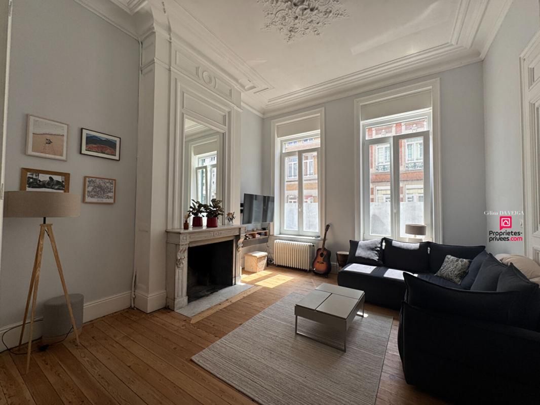 LILLE Appartement lumineux,  2 chambres+ un dressing,  secteur Hypercentre Palais des Beaux-Arts 2