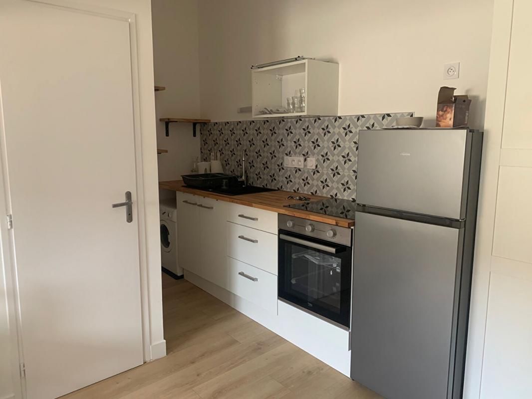 NANTES Studio centre ville quartier CHU 3