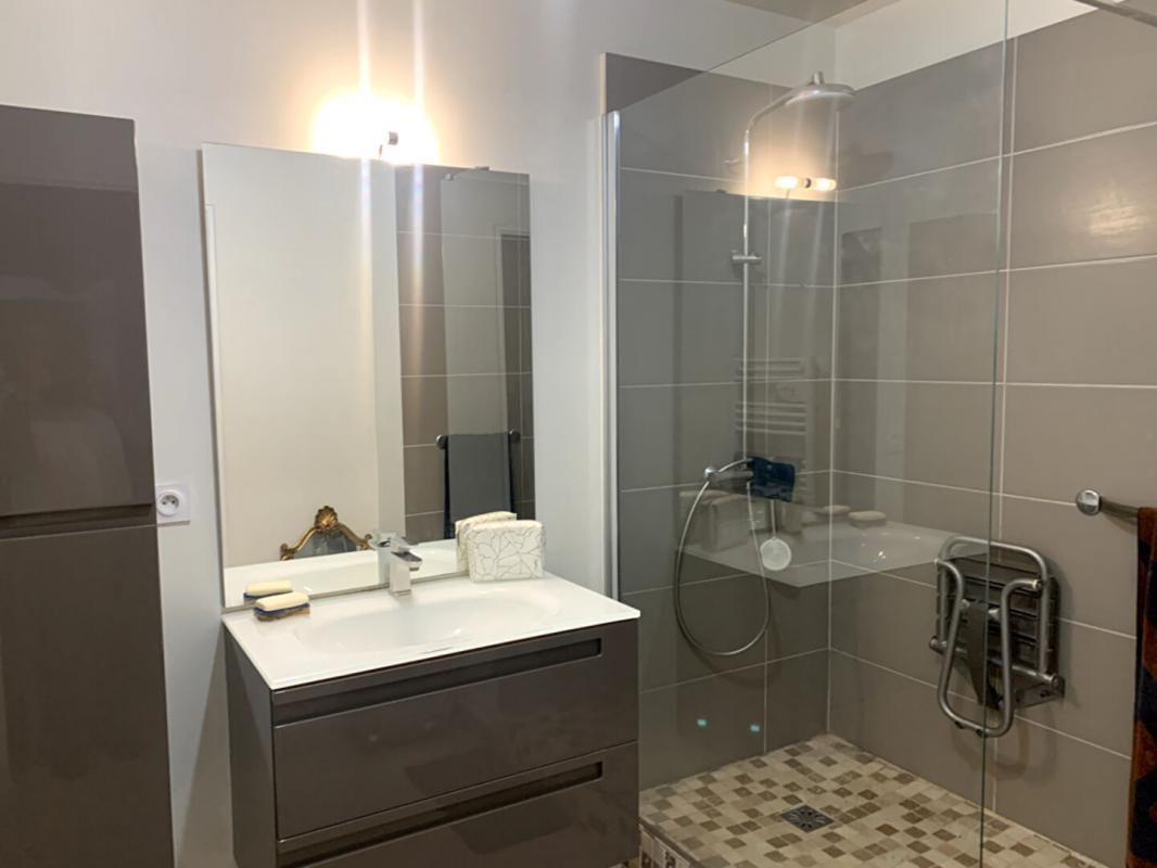 MARTIGUES Appartement La Couronne 3 pièce(s) 60.24 m2 4
