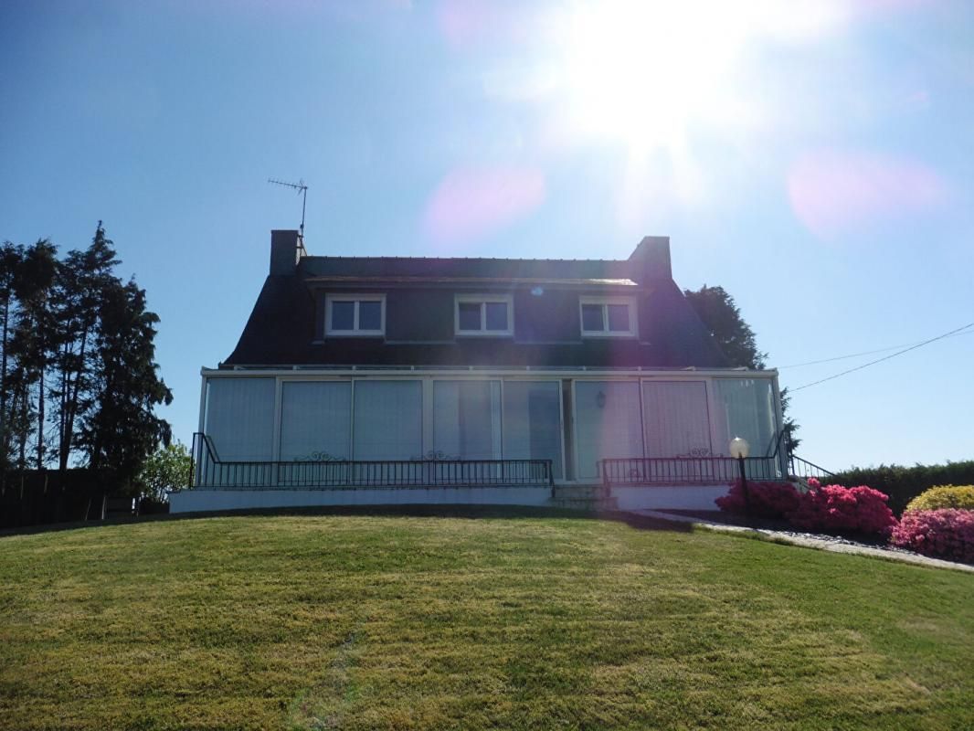MELLAC Maison avec hangar Mellac 6 pièces 142 m2 et 3757 m² de terrain 2
