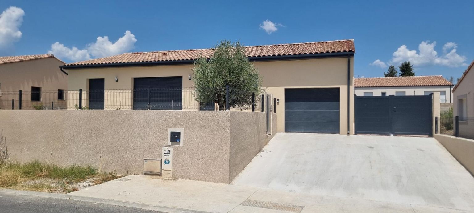 CAPESTANG Villa Capestang 4 pièce(s) 109 m2 avec piscine sur 400 m² de terrain 1