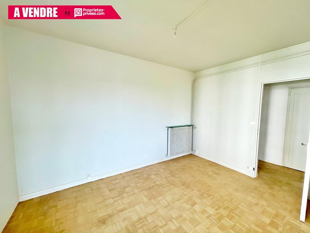 BORDEAUX Appartement Bordeaux 4 pièce(s) 77 m2 loggia parking 4