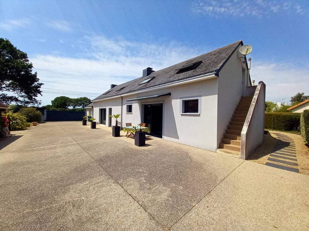 PORNICHET Maison Pornichet 7 pièce(s) 190 m2 avec dépendances 1