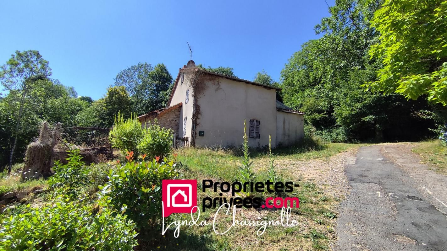 SAINT-BONNET-DES-QUARTS Maison a rénovée en pierre 2