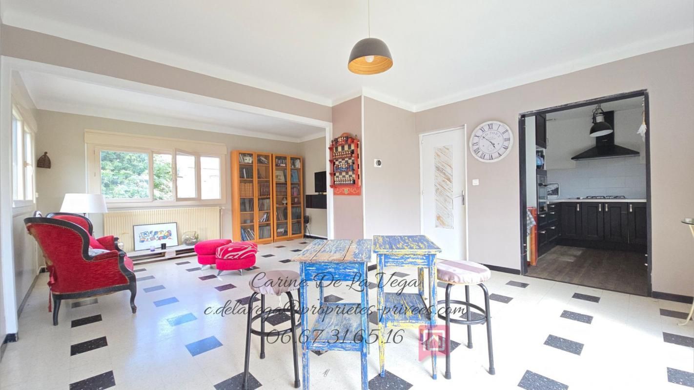 SAINT-THIBERY Maison Saint Thibery 5 pièces 95 m2 avec double garage et jardin 1