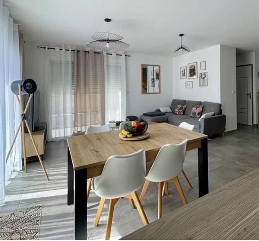 LA PLAINE-SUR-MER Maison contemporaine proche littoral 3
