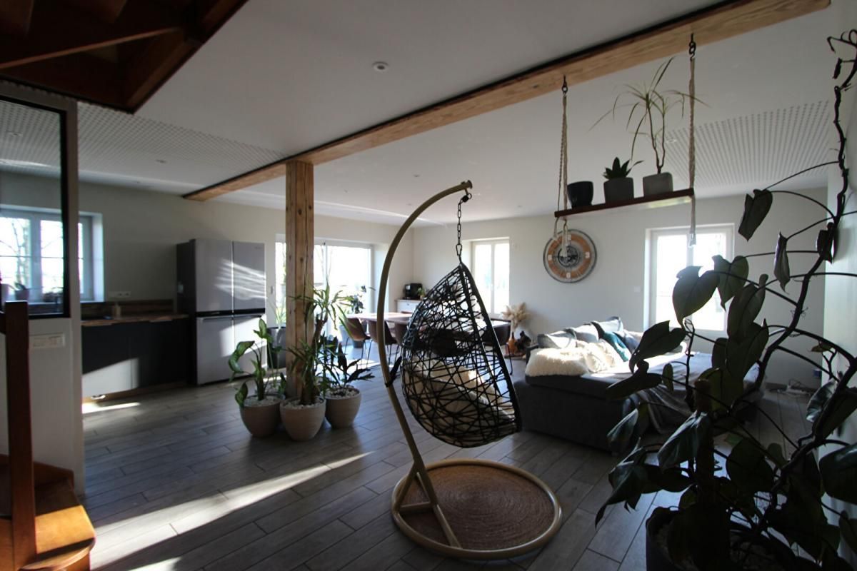 LA CHATAIGNERAIE Maison Saint Sulpice En Pareds 4 pièce(s) 119 m2 3