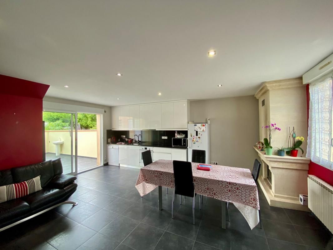 LE BOUSCAT Maison Le Bouscat 5 pièces + Studio 90m² 1