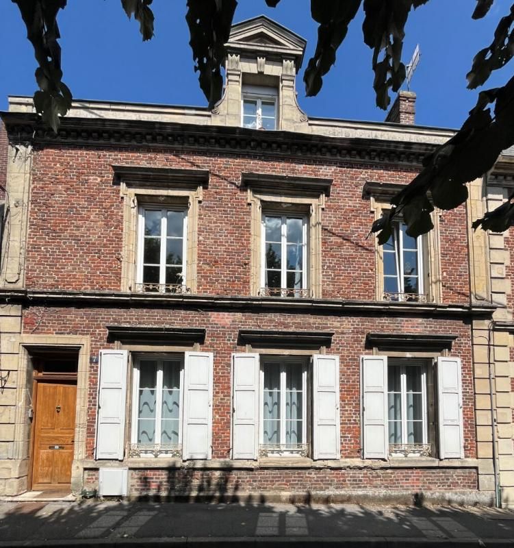 NOYON Maison : 6 pièce(s) 155 m2 - Jardin et Terrasse 1