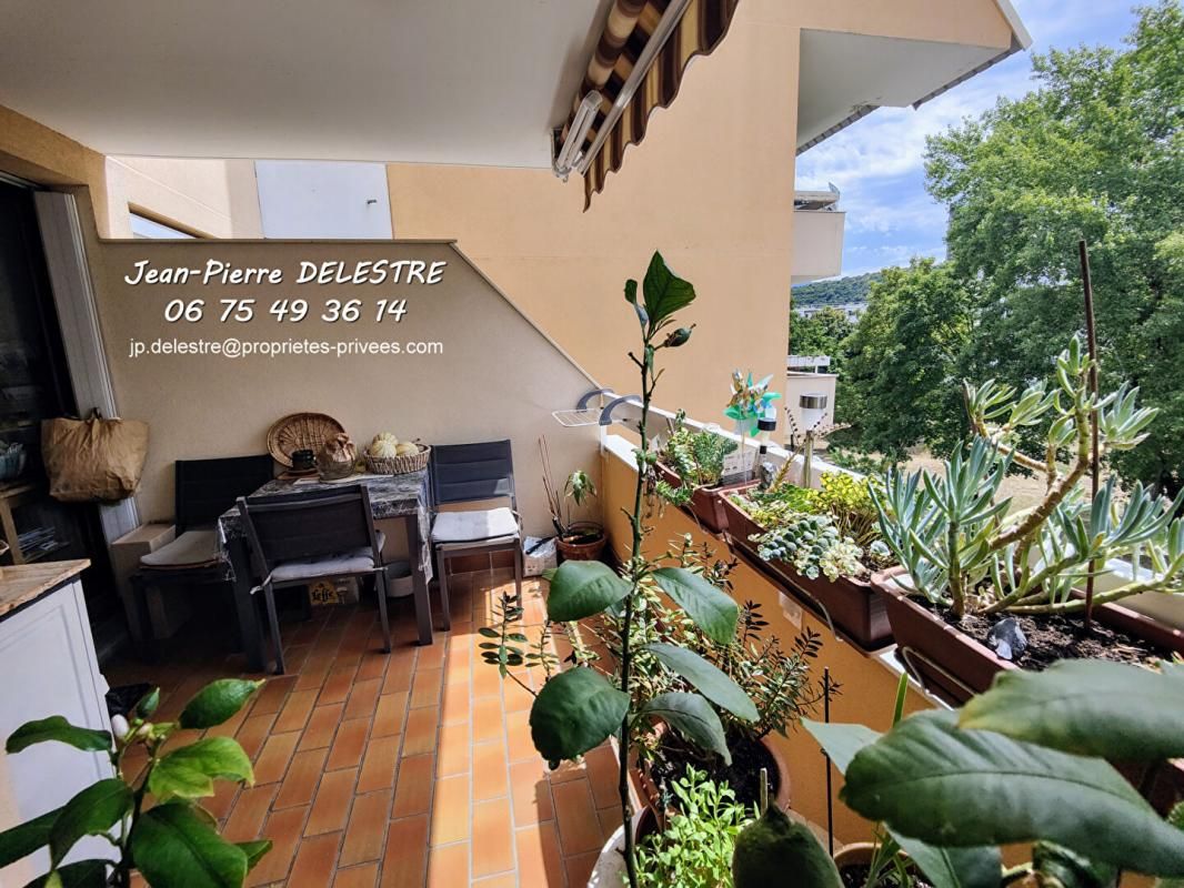 ECHIROLLES Appartement 4 pièces 86 m2 secteur Langevin - Frange Verte à Echirolles 1