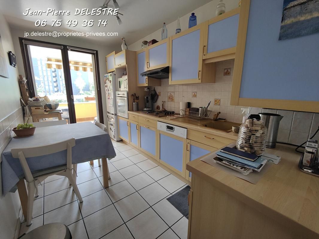 ECHIROLLES Appartement 4 pièces 86 m2 secteur Langevin - Frange Verte à Echirolles 4