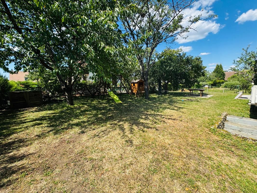 NEVERS Très joli pavillon sur sous sol dans le secteur des Montapins 4