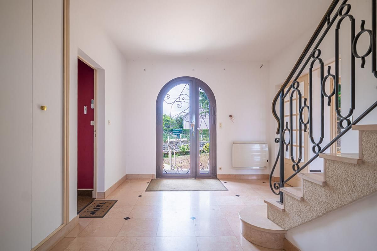 CHATEAU-DU-LOIR Maison Montval Sur Loir 5 pièce(s) 126 m2 4