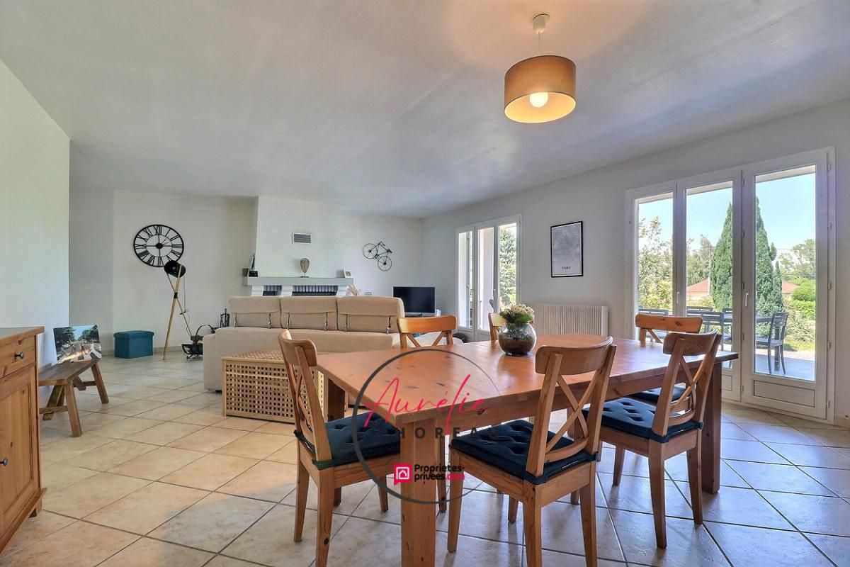 CHILLEURS-AUX-BOIS Maison familiale 220m2, 6 chambres 3