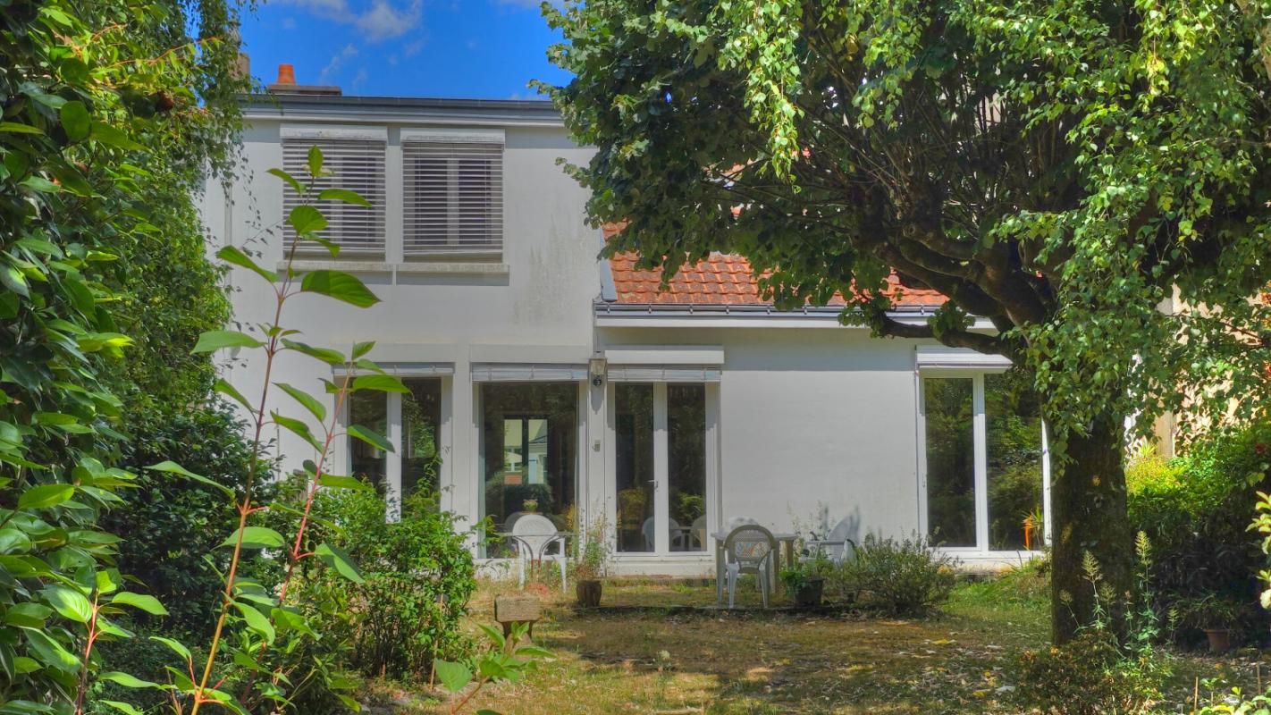 NANTES Maison 7 pièces 195m2 1