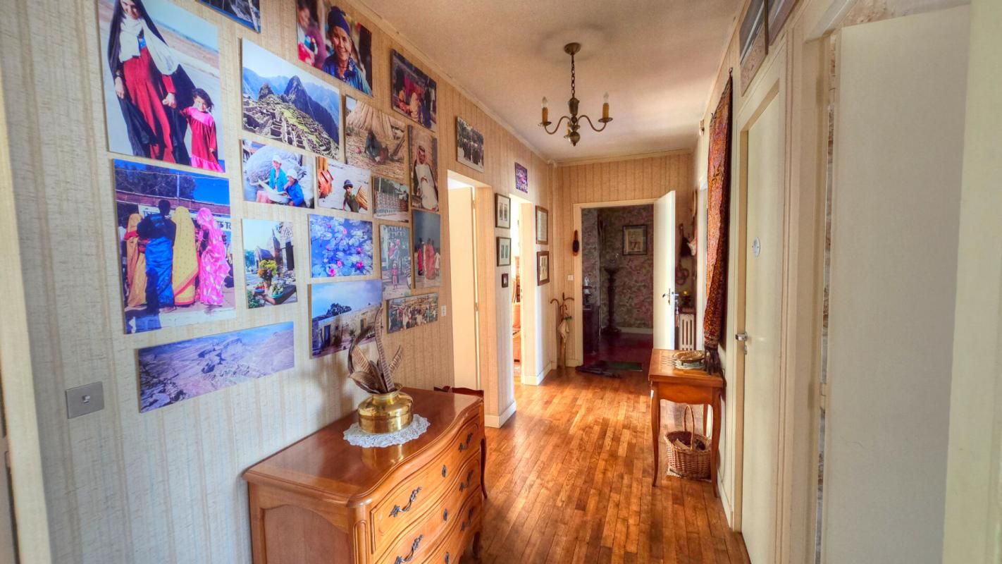 NANTES Maison 7 pièces 195m2 2