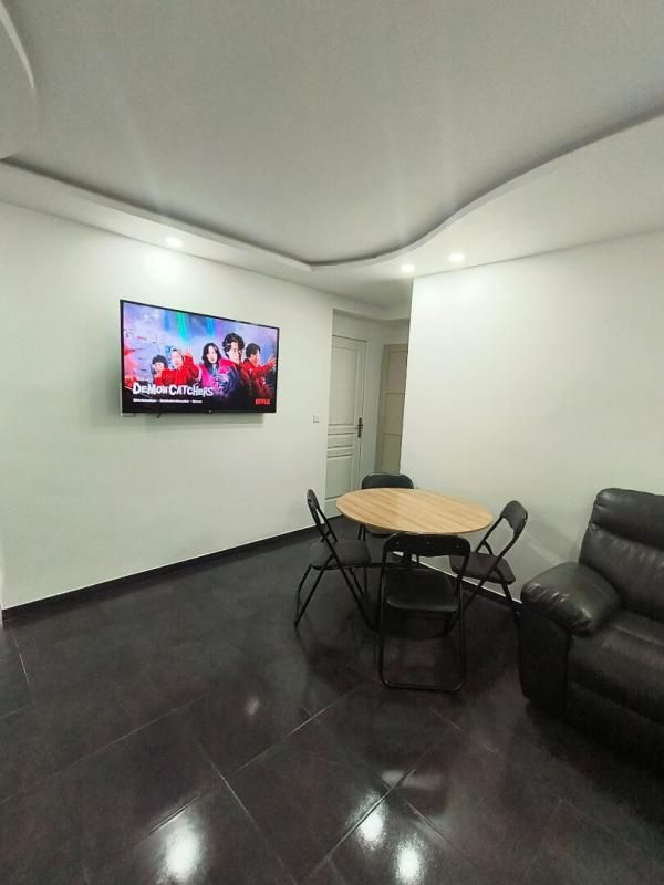 MARSEILLE-15E-ARRONDISSEMENT Appartement Marseille 4 pièce(s) 66.90 m2 2
