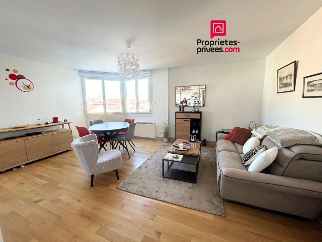 VILLEURBANNE Un petit bijou à découvrir - Dernier étage - Villeurbanne - 53 m² 2