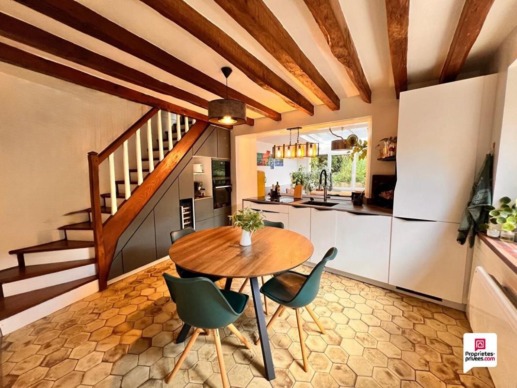 AVERNES (95450) AVERNES Maison de village, 145 m2, 4 chambres, jardin, garage 2