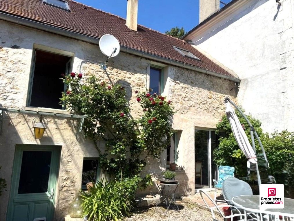 AVERNES (95450) AVERNES, Maison 4 pièce(s) 80 m2, jardin clos de murs 1