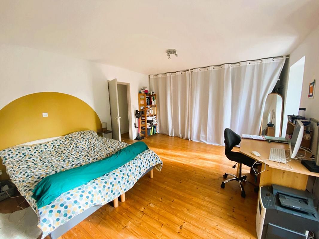 GEMOZAC EXCLUSIVITE TESSON Maison charentaise 5 pièces 4