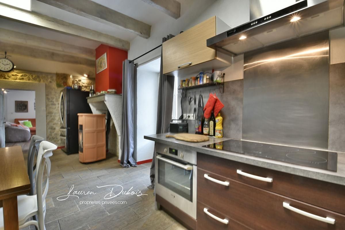 SERRES SERRES - Maison de ville 122m² avec jardin et dépendances 2