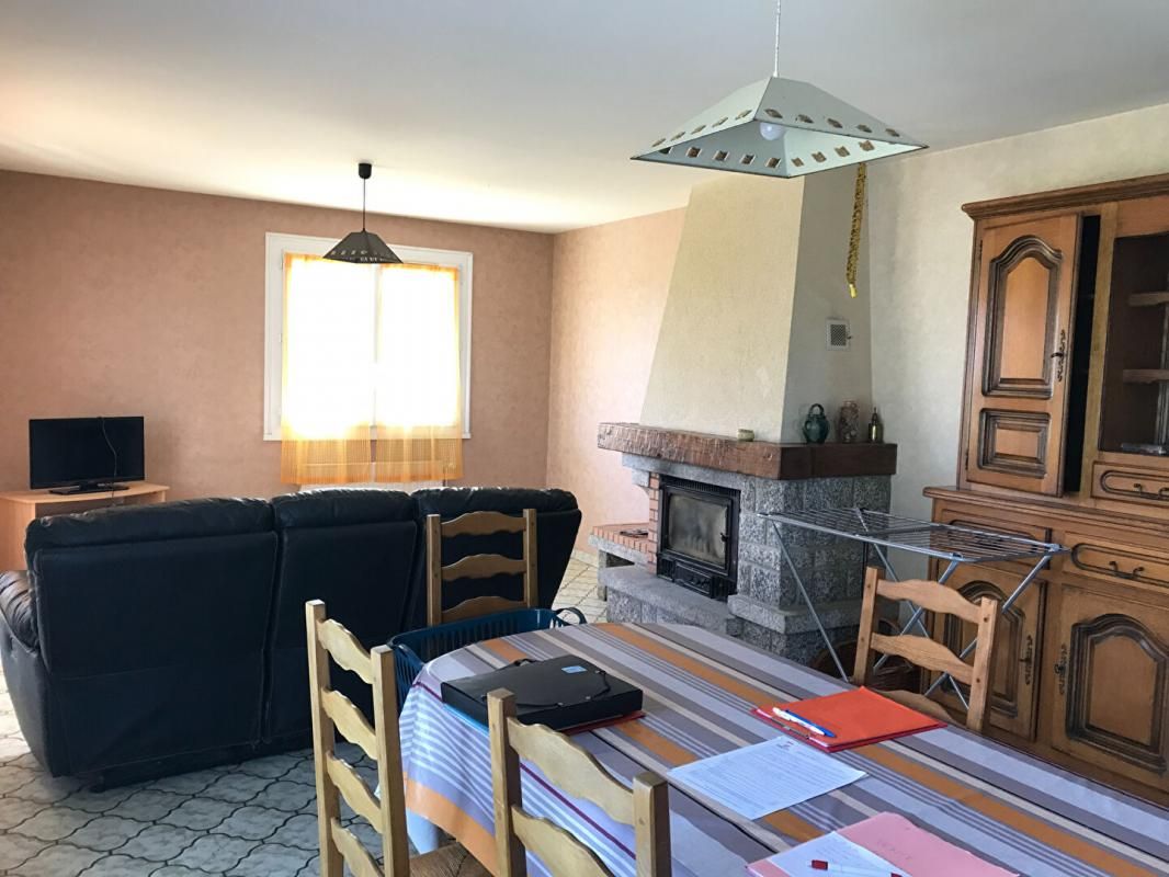 LA FORET-SUR-SEVRE Maison St Marsault 3 chambres sur un Terrain de 5 290 m² 2