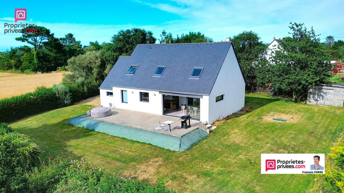 MORLAIX Maison PLOUGASNOU 138m², vue mer  et plage à pied 1