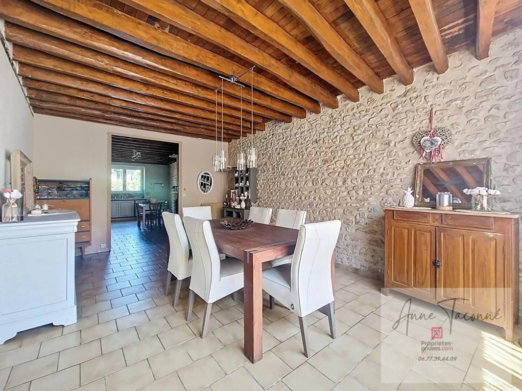 MONNERVILLE Maison 4