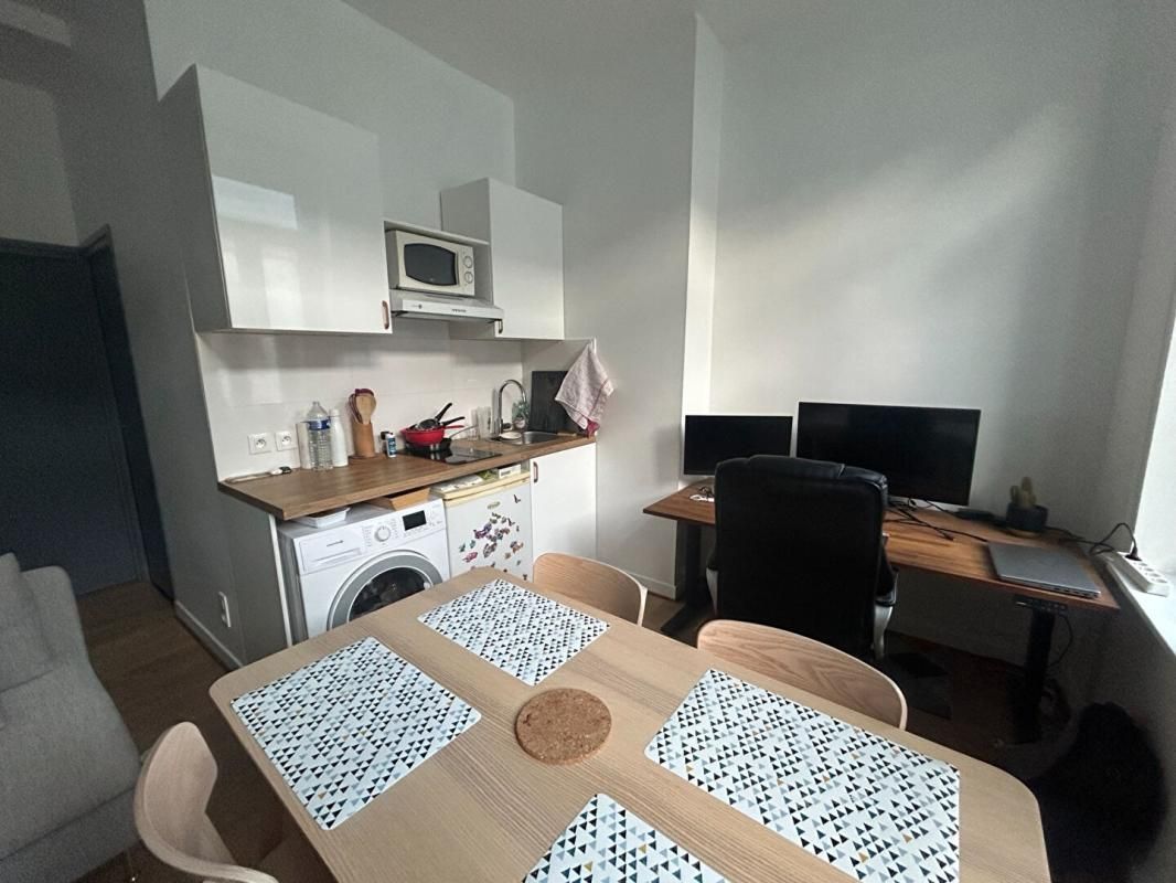 LILLE Appartement Lille 2 pièce(s) 33 m2 3