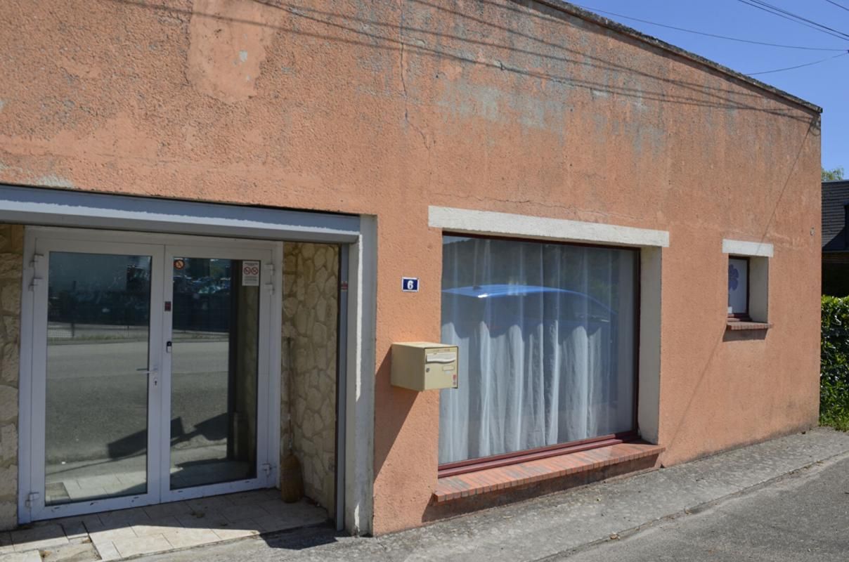 BRIONNE Vente Murs Local Commercial(Libre) - Potentiel Mixte Habitation/Commerce - Brionne (27800). Prix HAI : 120 990 2