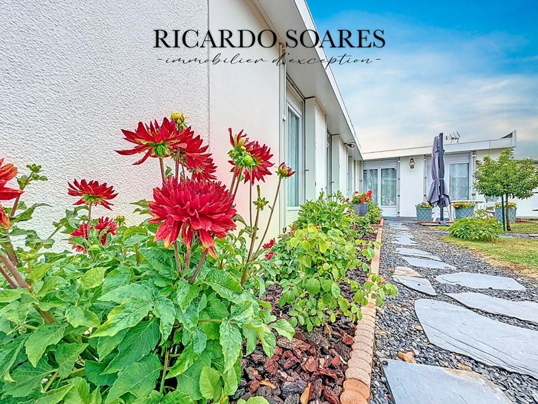 PONT-SAINTE-MAXENCE 60700 PONT-SAINTE-MAXENCE / MAISON DE PLAIN-PIED 82m2 / 3 CHAMBRES / JARDIN / GARAGE 1