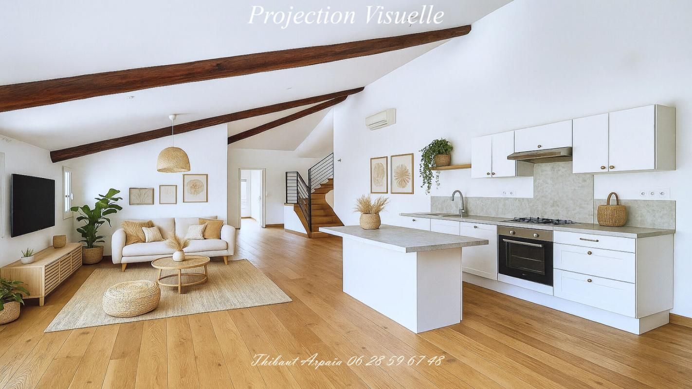 Appartement T5 - 155 m² habitables avec terrasse, parking et garage, dernier étage avec ascenseur