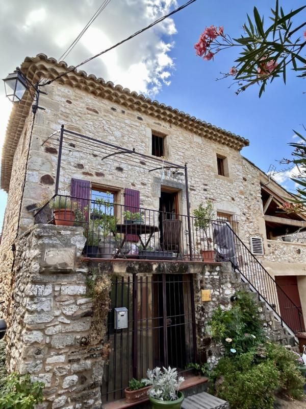 POUZILHAC Maison de village 165 m2-Vue panoramique-15 min dUZES 1