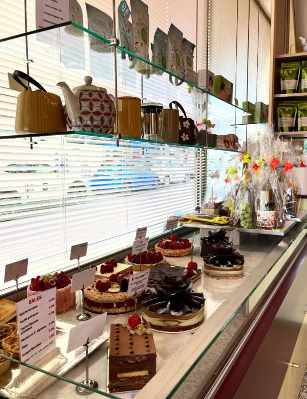 COMPIEGNE SECTEUR COMPIEGNE -  Pâtisserie,  Chocolaterie, Glacier avec logement 3