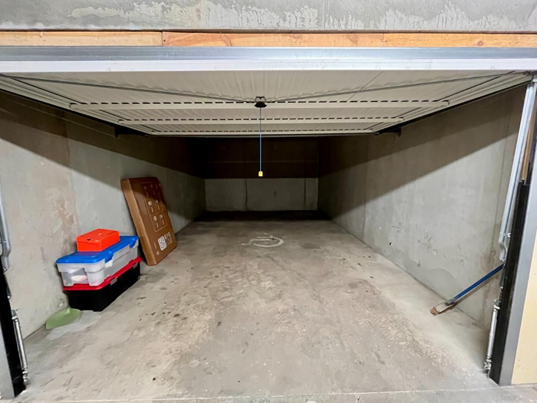 AJACCIO VENTE GARAGE 25 m² AJACCIO (20090) 3