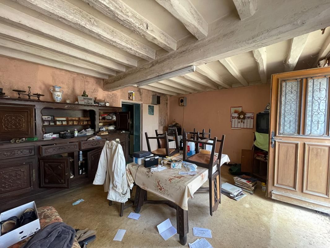CHATILLON-COLIGNY Maison Chatillon Coligny 2
